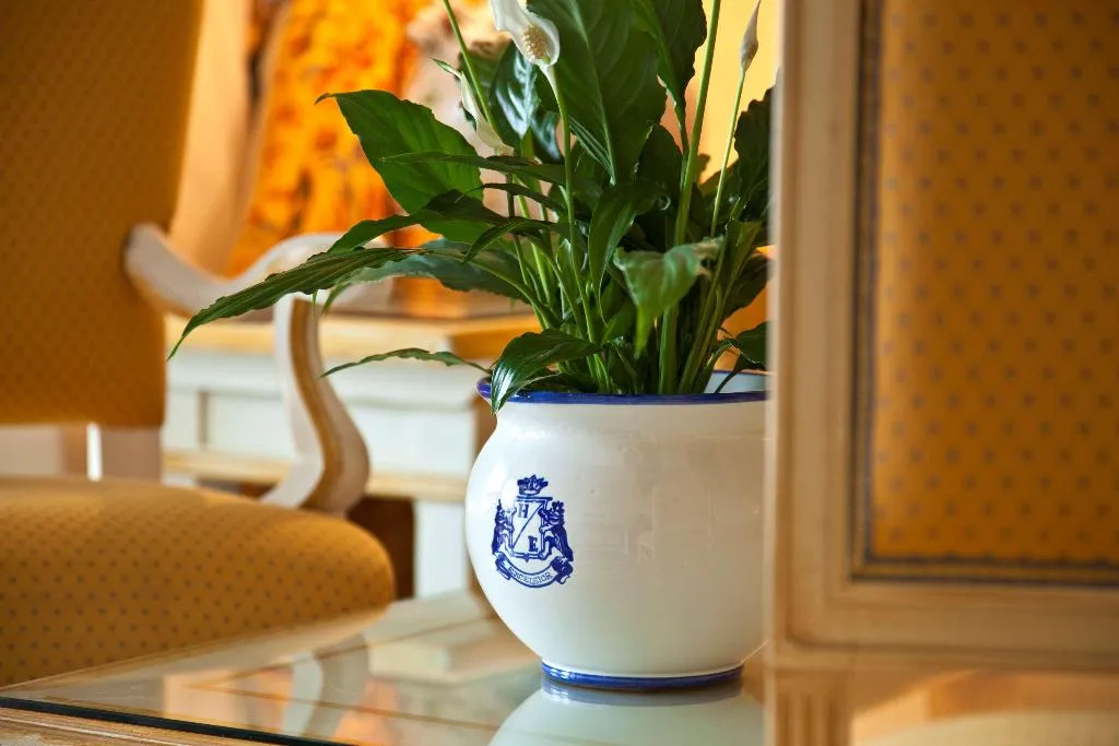 Room, Excelsior Belvedere Hotel & Spa, Naples