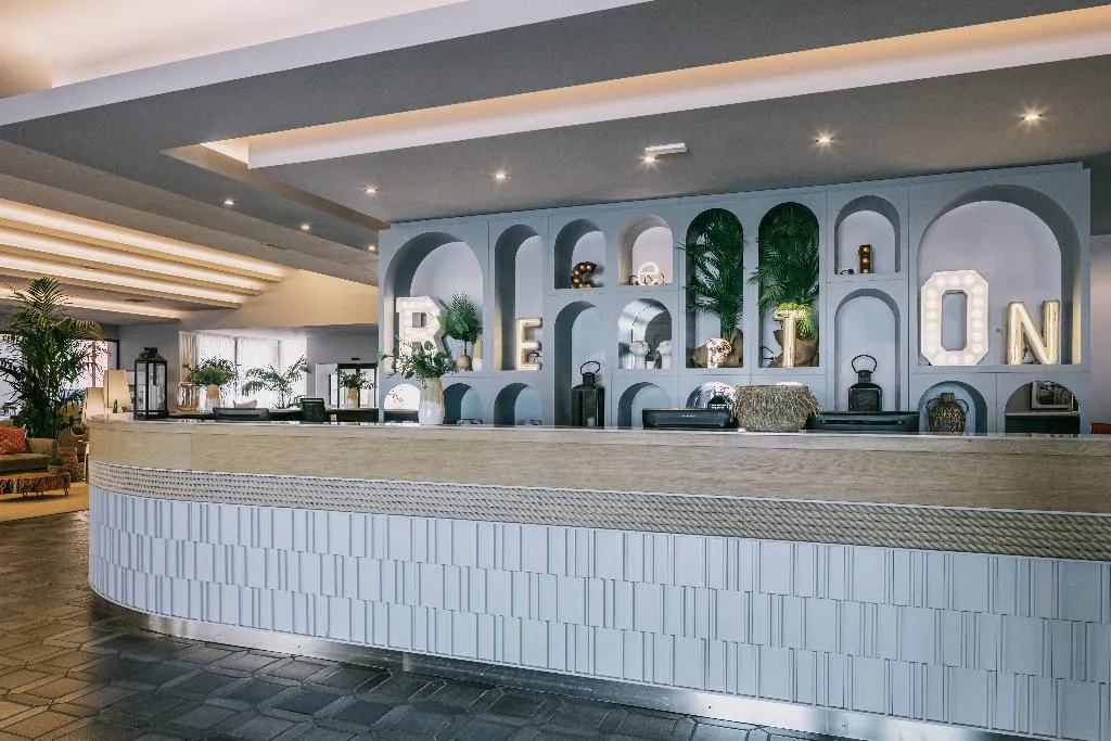 Lobby, Mangia's Torre del Barone Resort, Catania