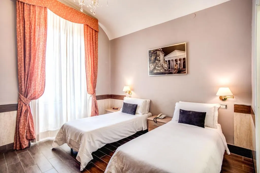 Room, San Valentino, Rome