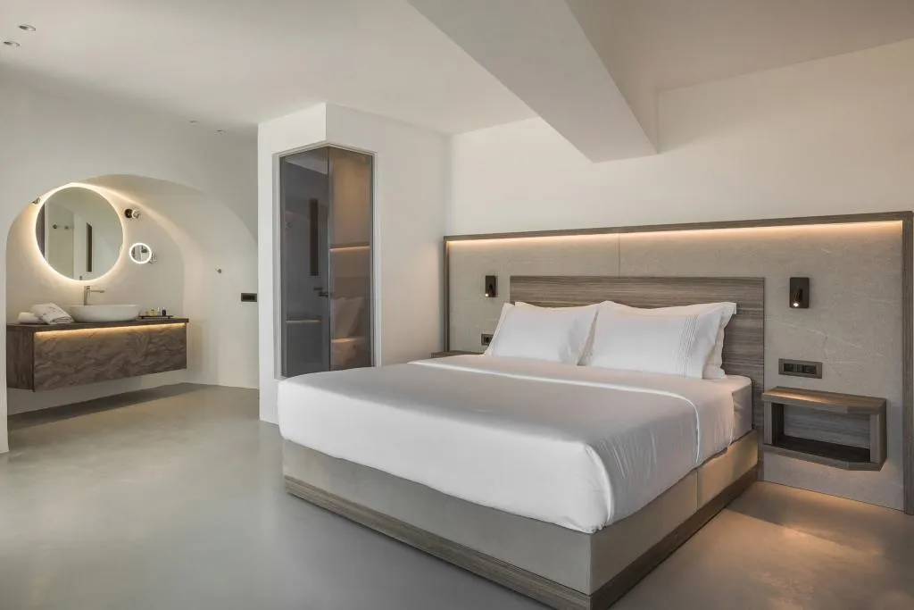 SUITE STANDARD Room, Sun Rocks Boutique Hotel | Caldera View Suites, Santorini