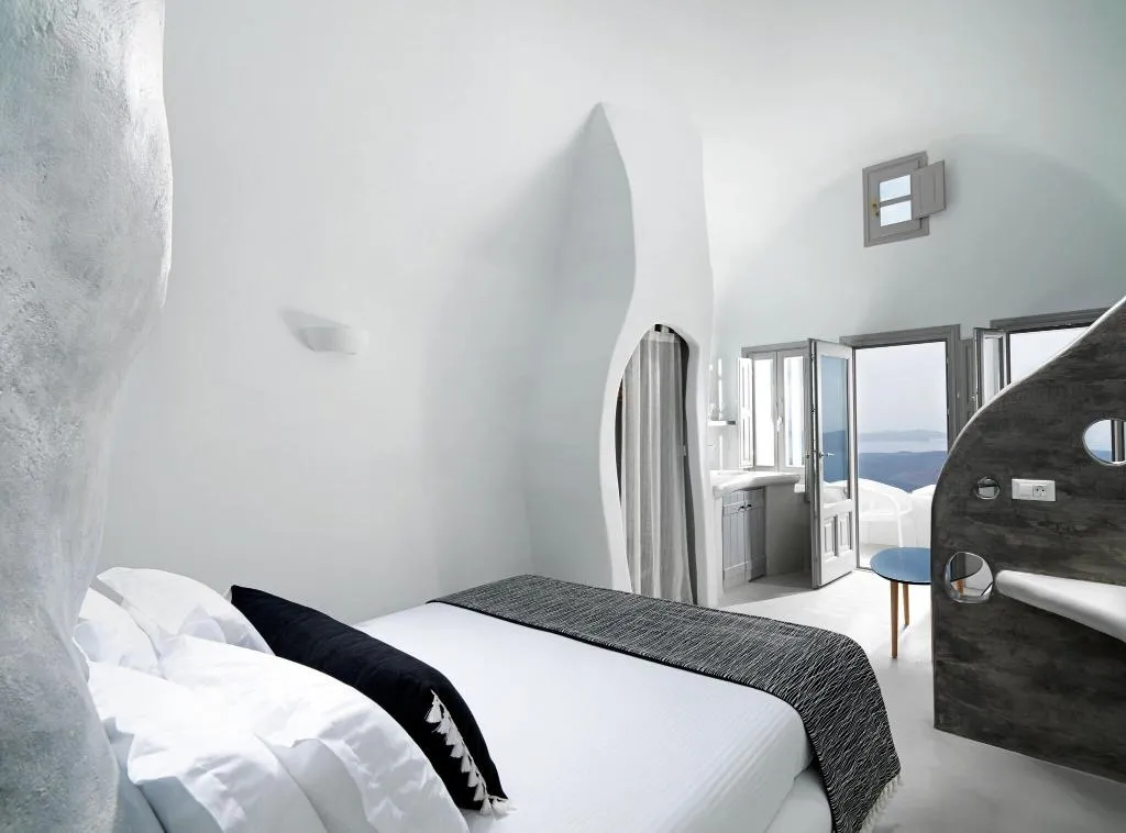 SUITE SUPERIOR Room, Tholos Resort, Santorini
