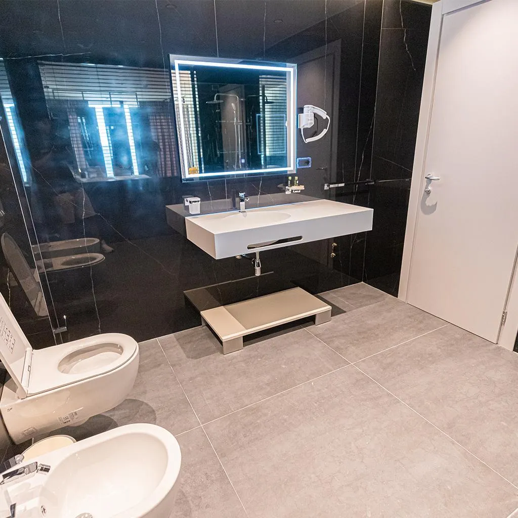 Room, Esbjerg Hotel, Kavaje