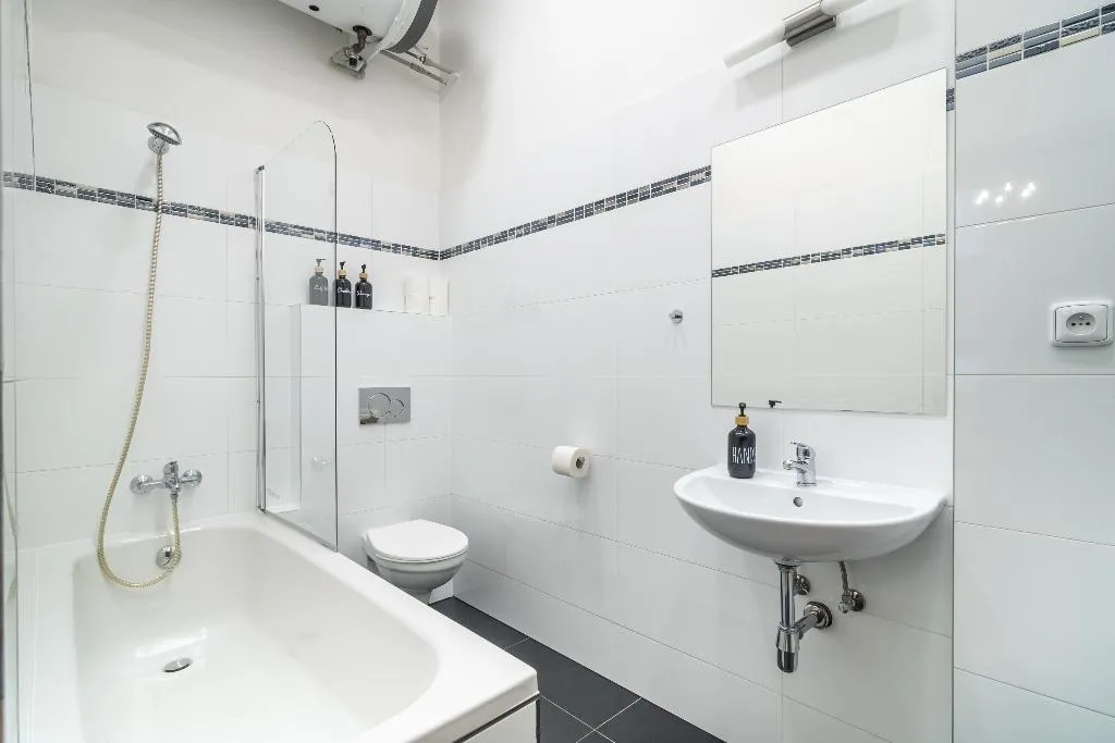 STUDIO STANDARD Room, Royal Road Residence, Prague