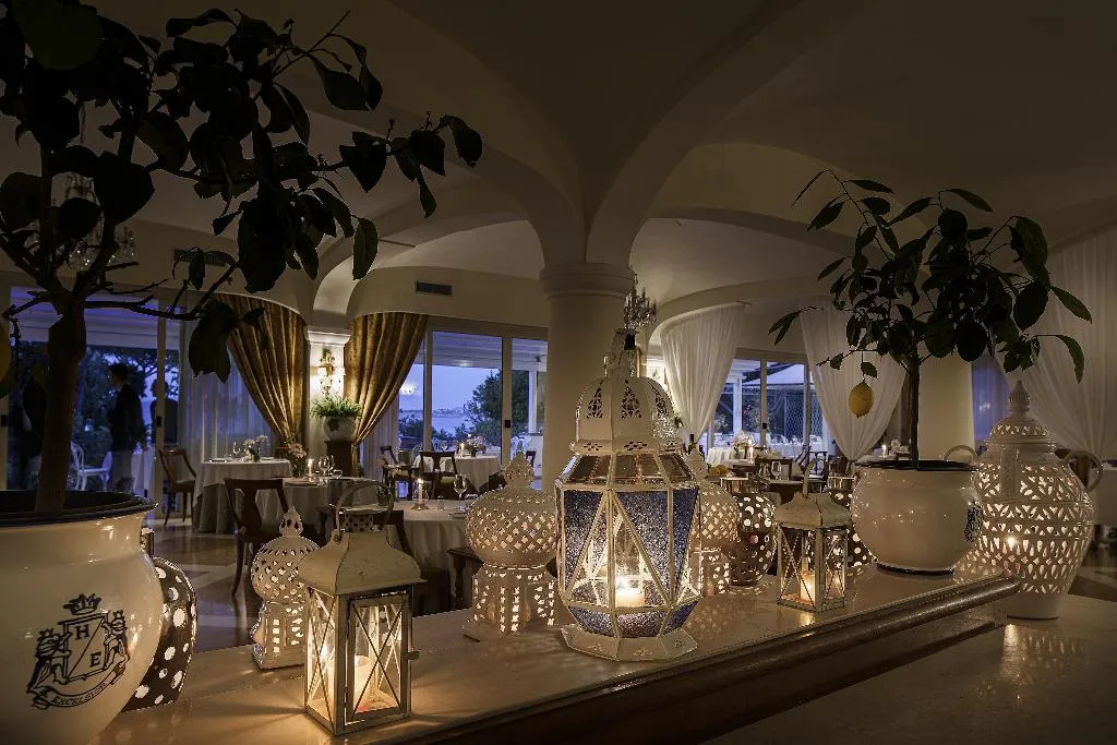 Restaurant, Excelsior Belvedere Hotel & Spa, Naples