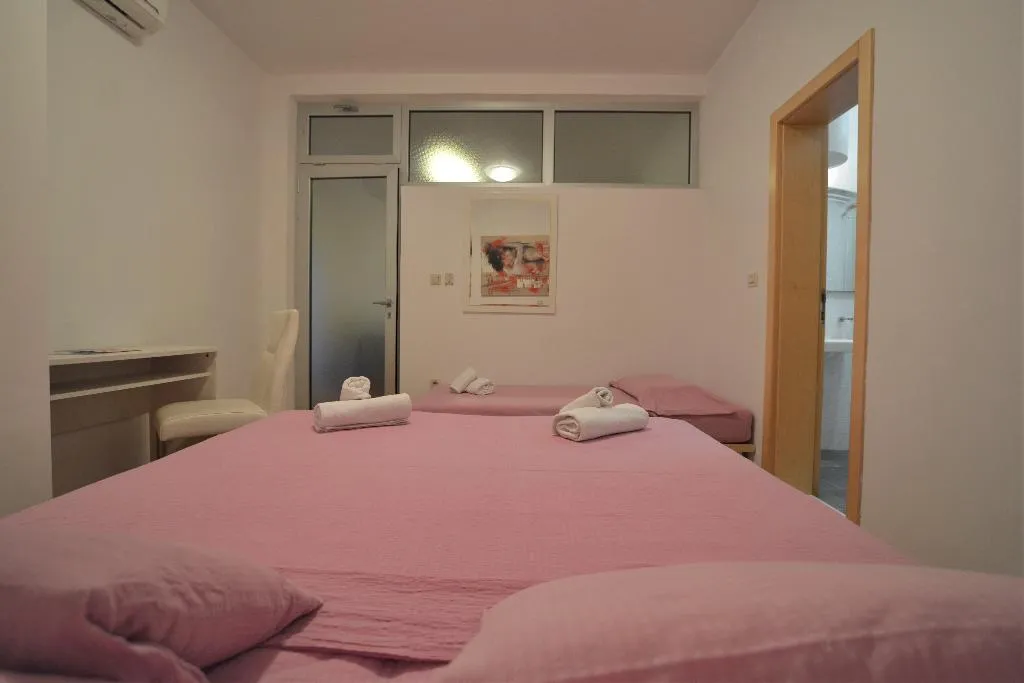 APARTMENT TWO BEDROOMS Room, Villa Avantgarde BandB, Dubrovnik
