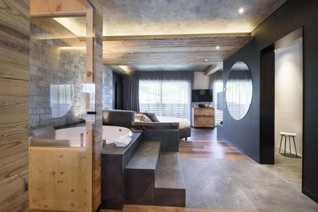 Room, Lac Salin Spa & Mountain Resort, Milan