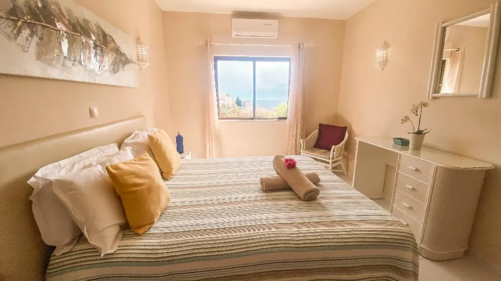 APARTMENT SEA VIEW TWO BEDROOMS Room, Monte Dourado, Algarve