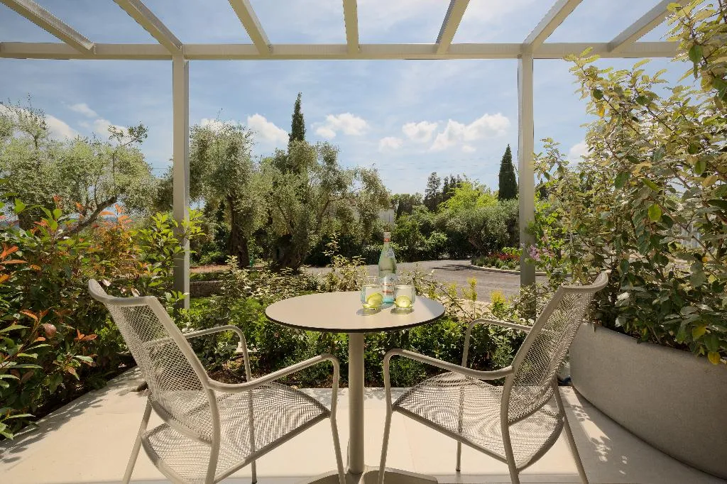 DOUBLE DELUXE GARDEN VIEW Room, Rodostamo Hotel & Spa, Corfu