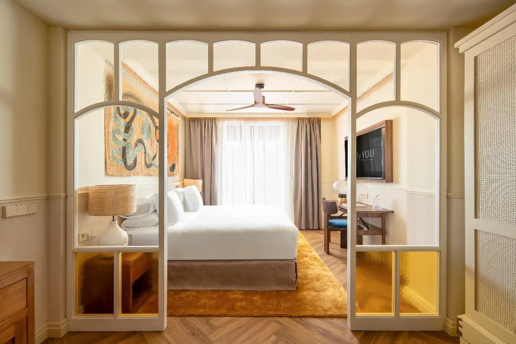 JUNIOR SUITE ONE BED Room, Only YOU Hotel Sevilla, Seville