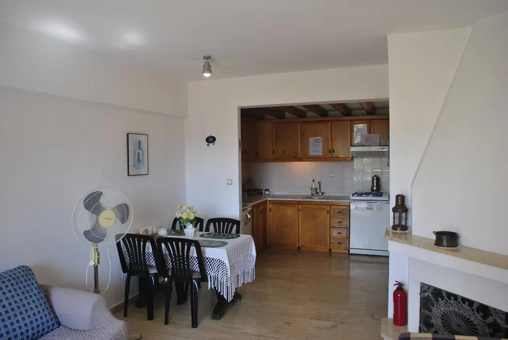 Room, Dionysia, Antalya