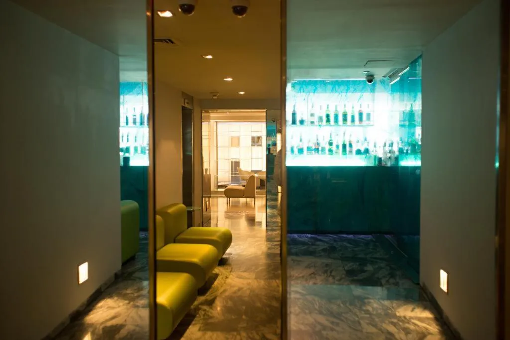 Bar, The Shoreham Hotel, New York