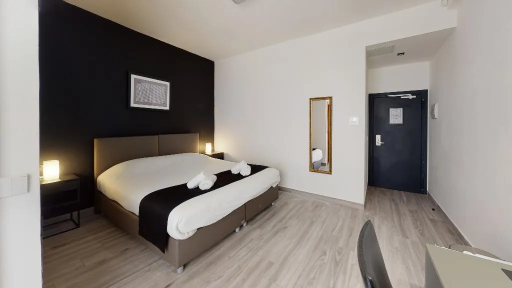 Double or Twin DELUXE WITH BALCONY Room, Block Hotel, Gozo