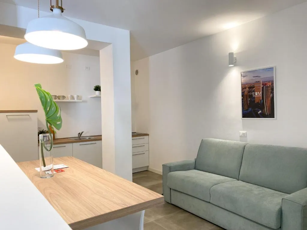 APARTMENT ONE BEDROOM Room, Easy Apartment Navigli, Milan