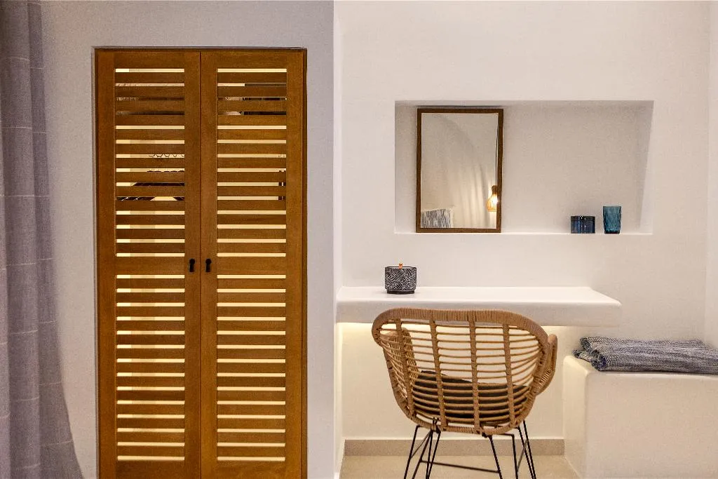 STUDIO CAPACITY 2 Room, Margarenia, Santorini