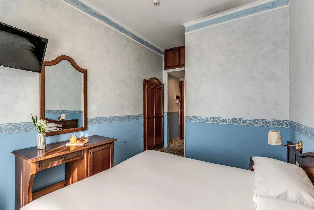DOUBLE SUPERIOR Room, Hotel Orazia, Rome