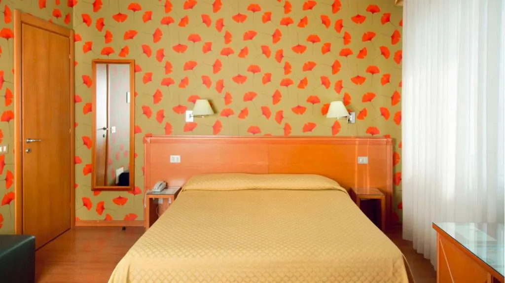QUADRUPLE STANDARD Room, Eco Hotel Milano & Bioriso Restaurant, Milan