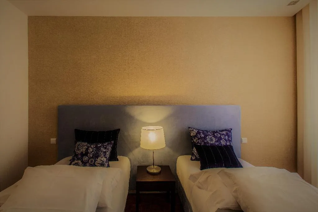 APARTMENT TWO BEDROOMS Room, Casas do Porto - Ribeira Apartments, Porto