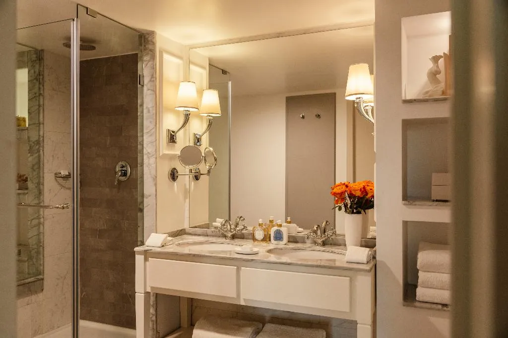 SUITE DELUXE Room, Corinthia Palace Malta, Malta