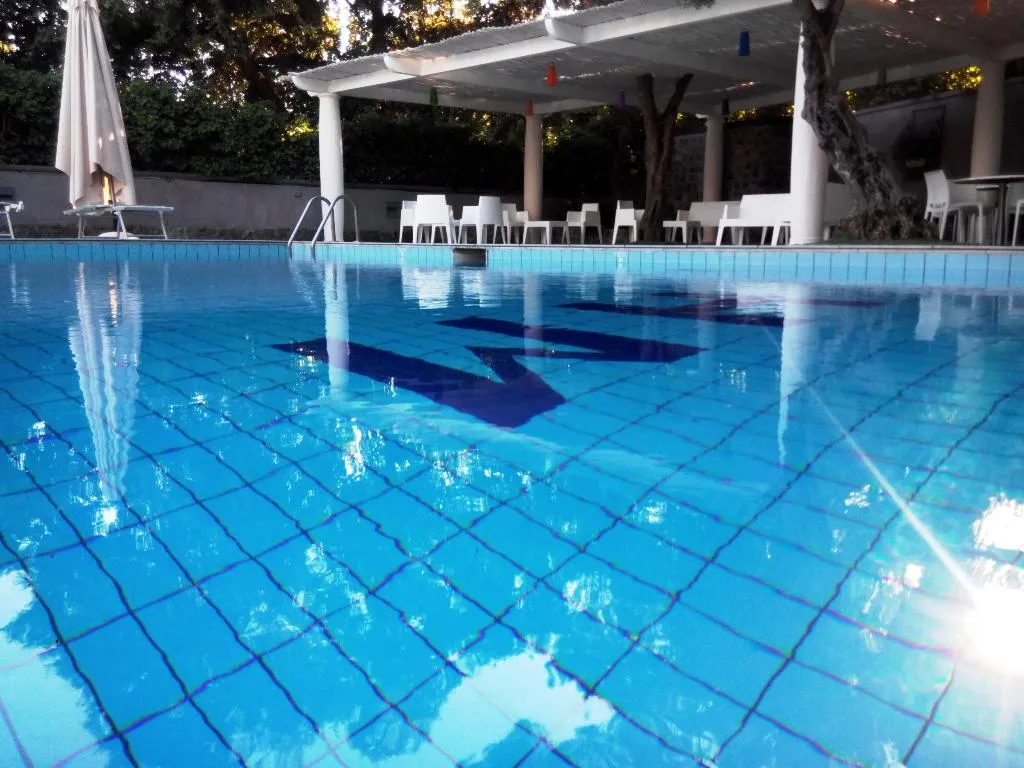 Pool, Hotel Marad, Naples