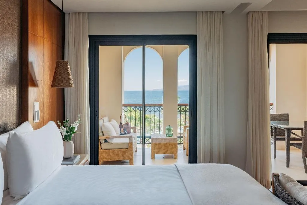 DOUBLE SINGLE USE DELUXE SEA VIEW Room, Gran Melia Palacio de Isora, Tenerife