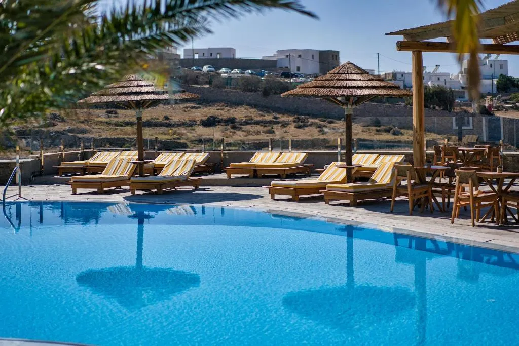 Pool, San Antonio Summerland, Mykonos