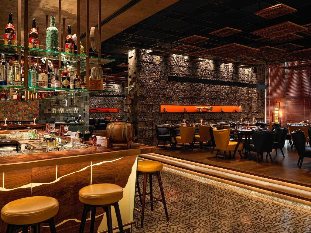 Bar, Raffles The Palm Dubai, Dubai