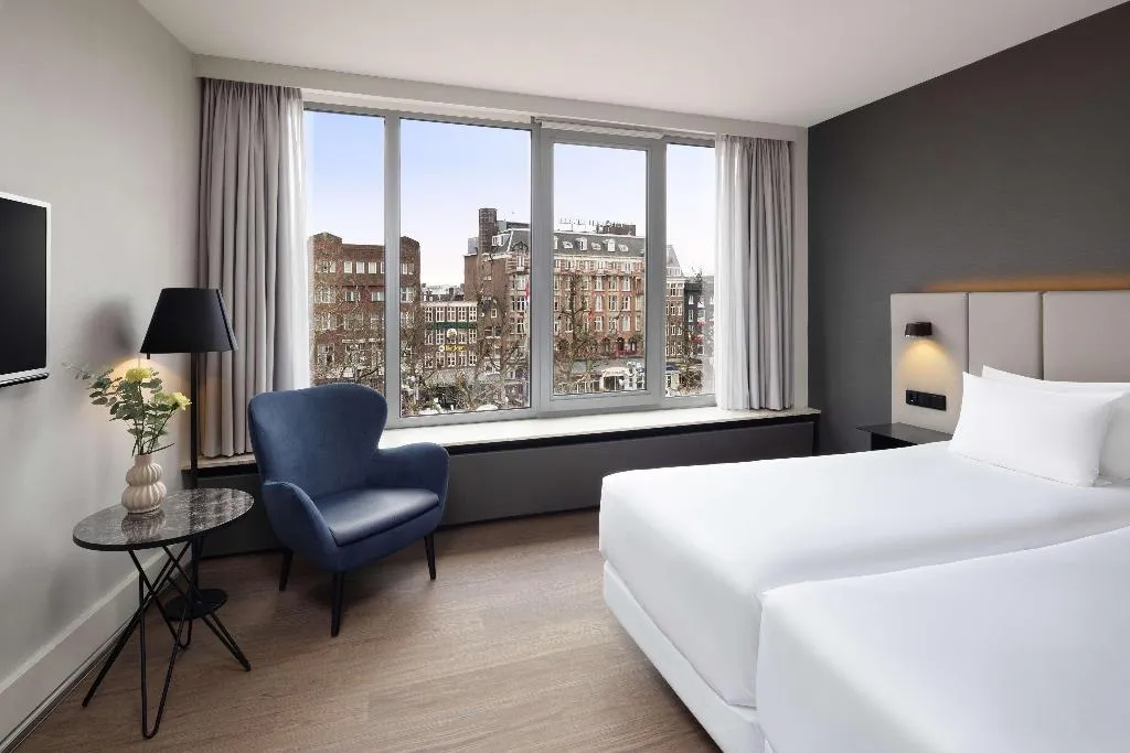 DOUBLE SUPERIOR Room, NH Amsterdam Caransa, Amsterdam