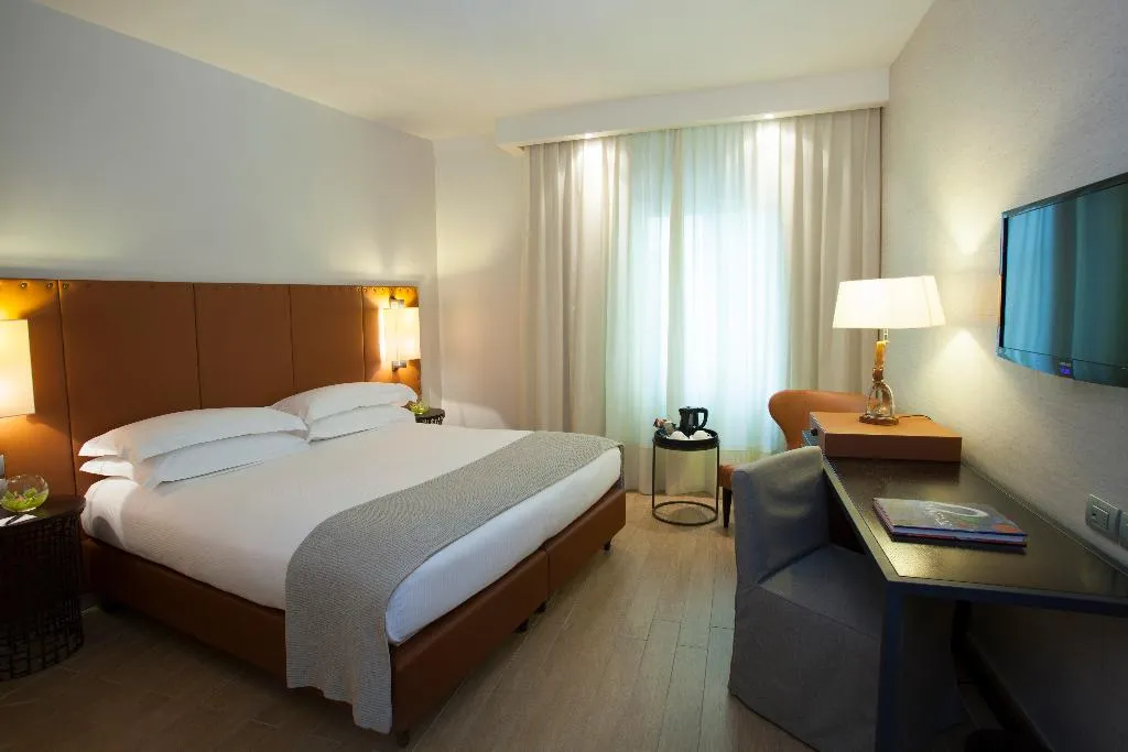 FAMILY ROOM CONNECTING ROOM Room, Starhotels Michelangelo Firenze, Florence