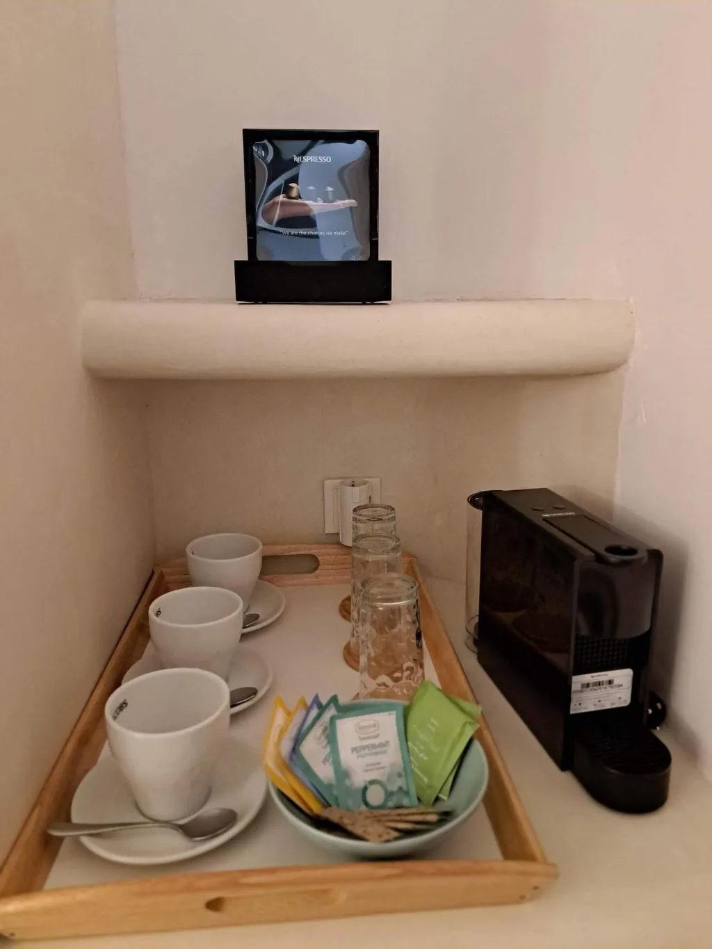 TRIPLE STANDARD Room, Amerisa Suites, Santorini