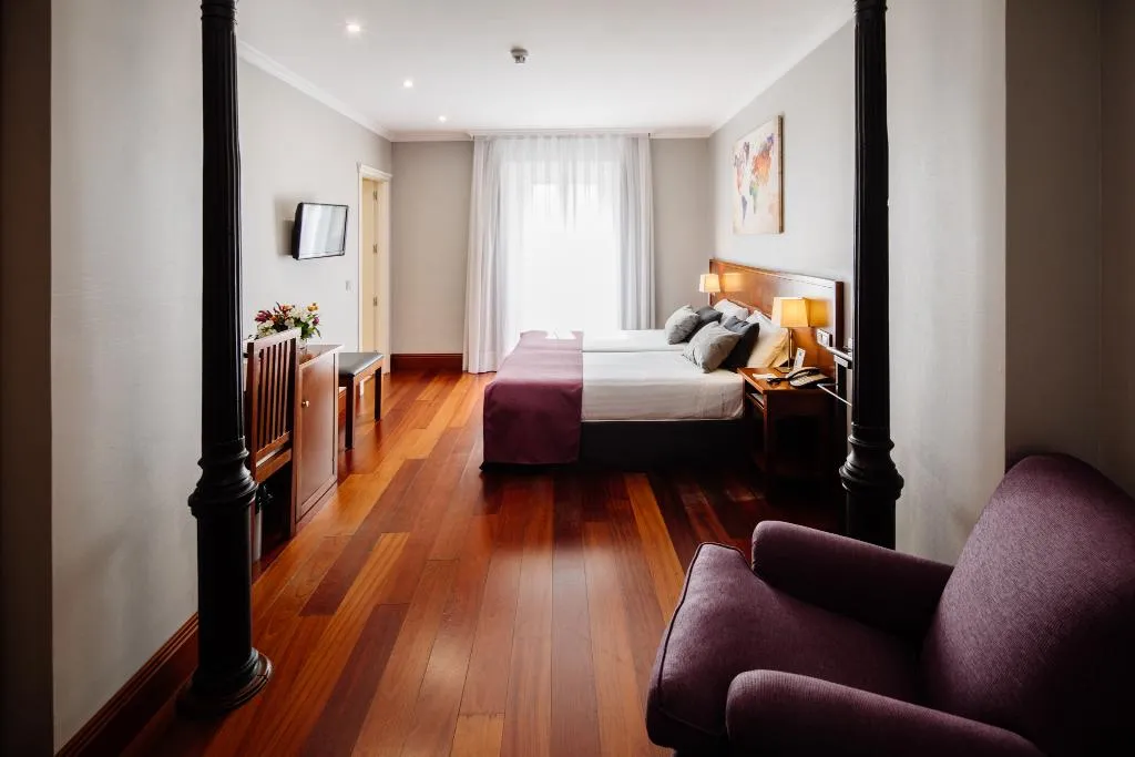 DOUBLE SUPERIOR Room, ITC Infantas by Soho Boutique, Madrid