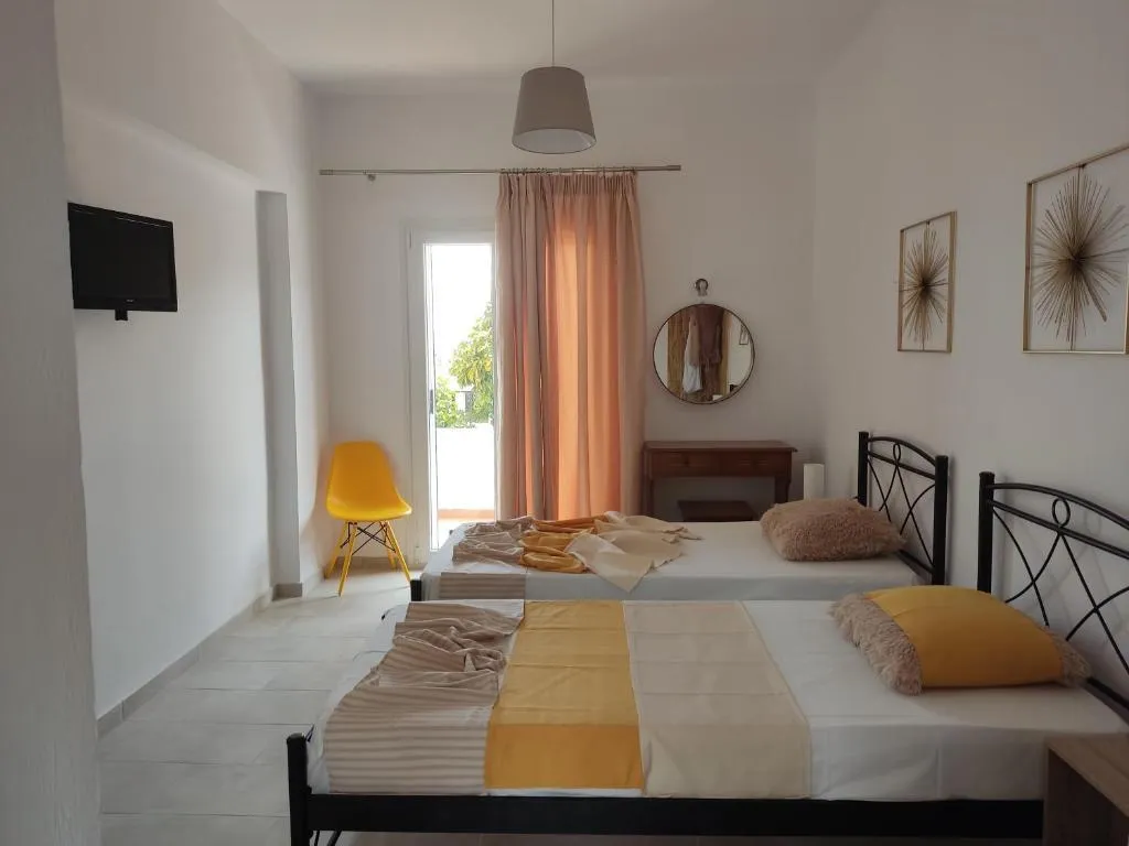 STUDIO STANDARD Room, Roza studios, Corfu