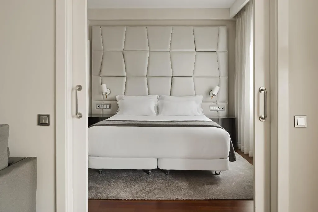 Room, NH Collection Madrid Colón, Madrid