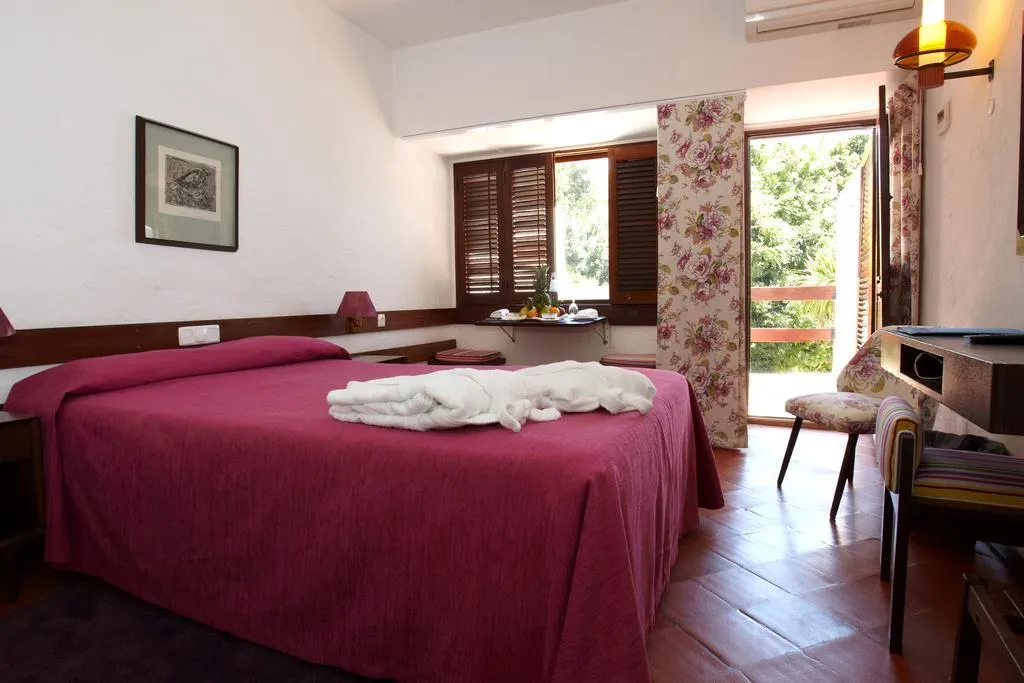 Double or Twin STANDARD Room, Hotel do Mar, Lisbon