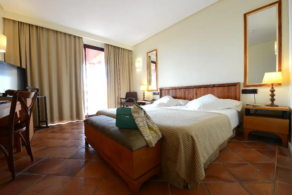 DOUBLE STANDARD Room, Cigarral el Bosque, Madrid