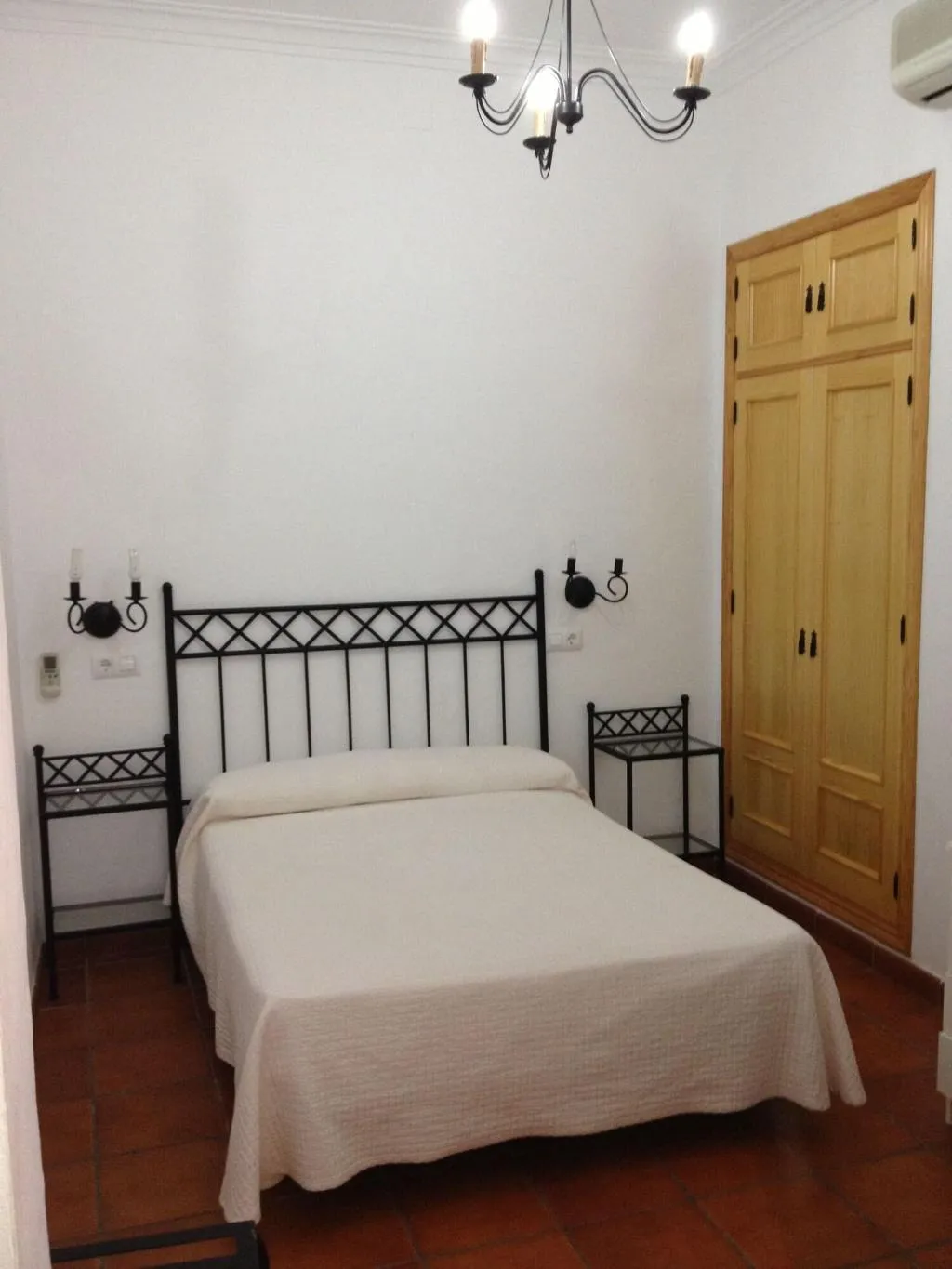 Room, Hostal Atenas, Seville