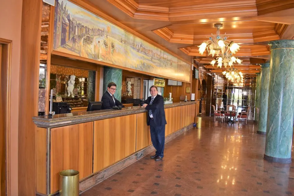 Lobby, Russott, Venice