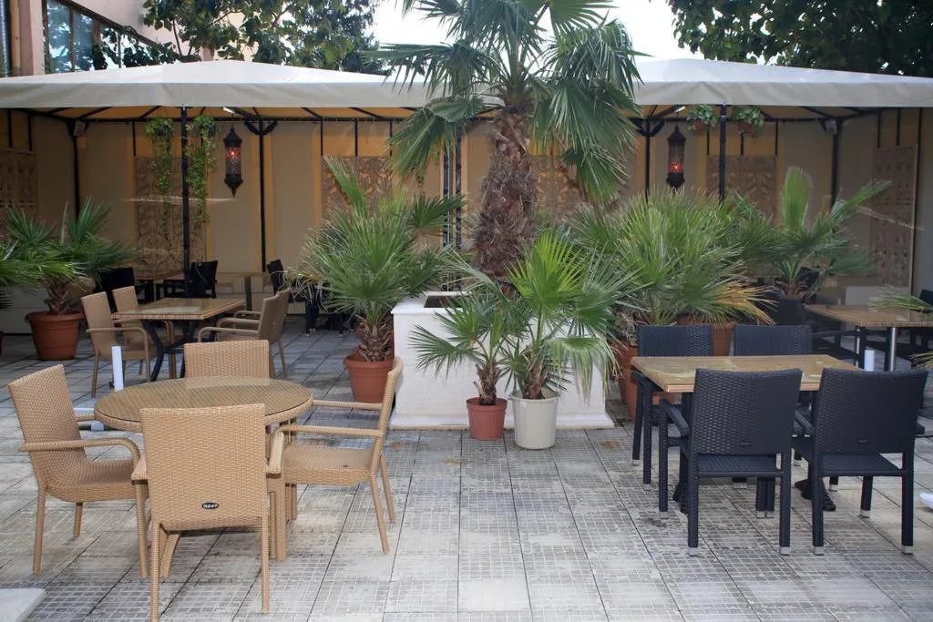 Restaurant, Argisht Palace, Varna