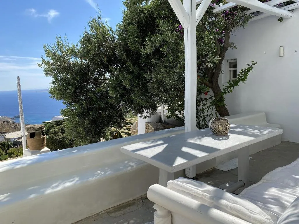 Room, Flaskos Suites, Mykonos