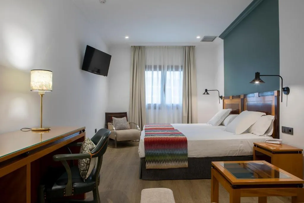 DOUBLE STANDARD Room, Don Curro, Costa Del Sol