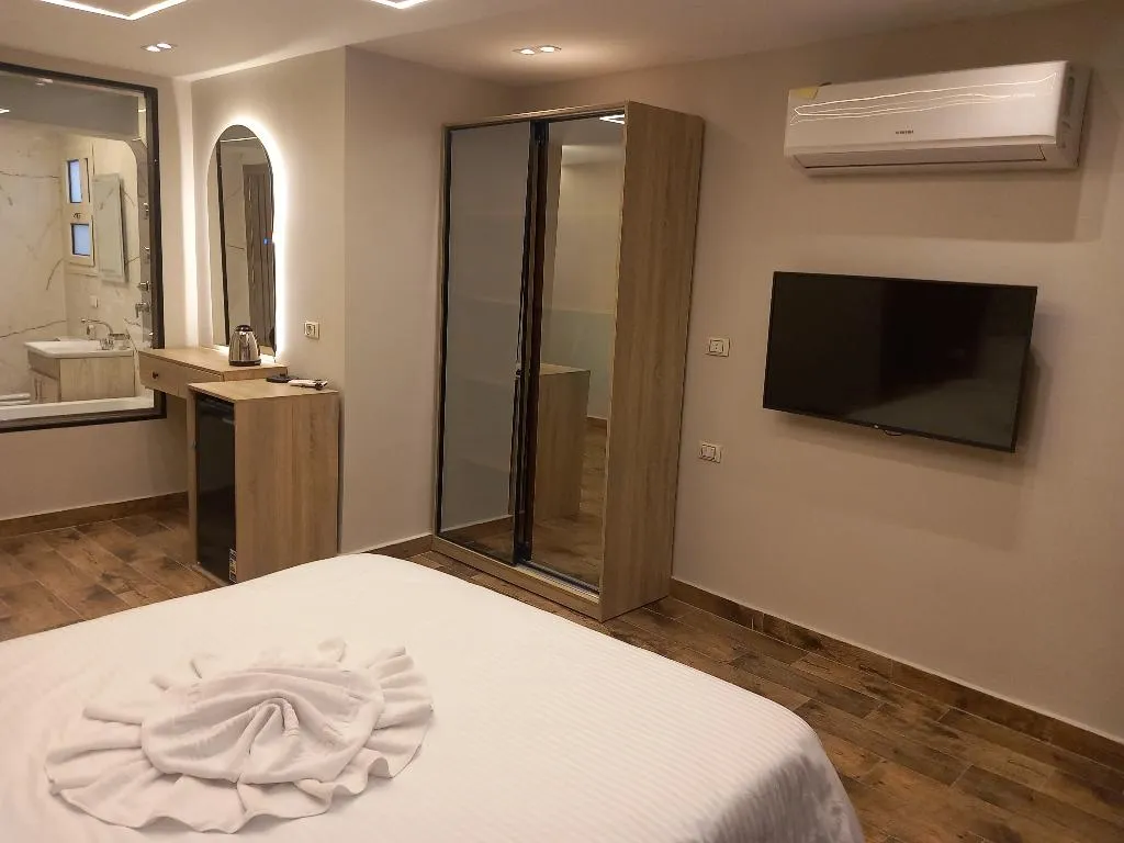 FAMILY ROOM SUPERIOR WITH VIEWS Room, Pyramids Enigma Grand Lodge, Cairo