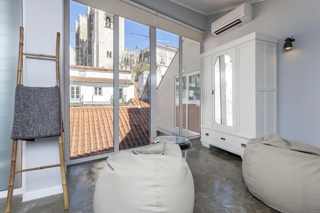 Room, Emporium Lisbon Suites, Lisbon