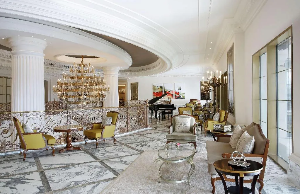 Restaurant, Al Habtoor Palace, Dubai
