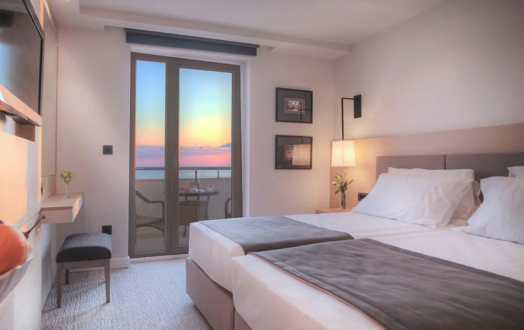 Double or Twin EXECUTIVE SEA VIEW Room, Royal Neptun hotel, Dubrovnik