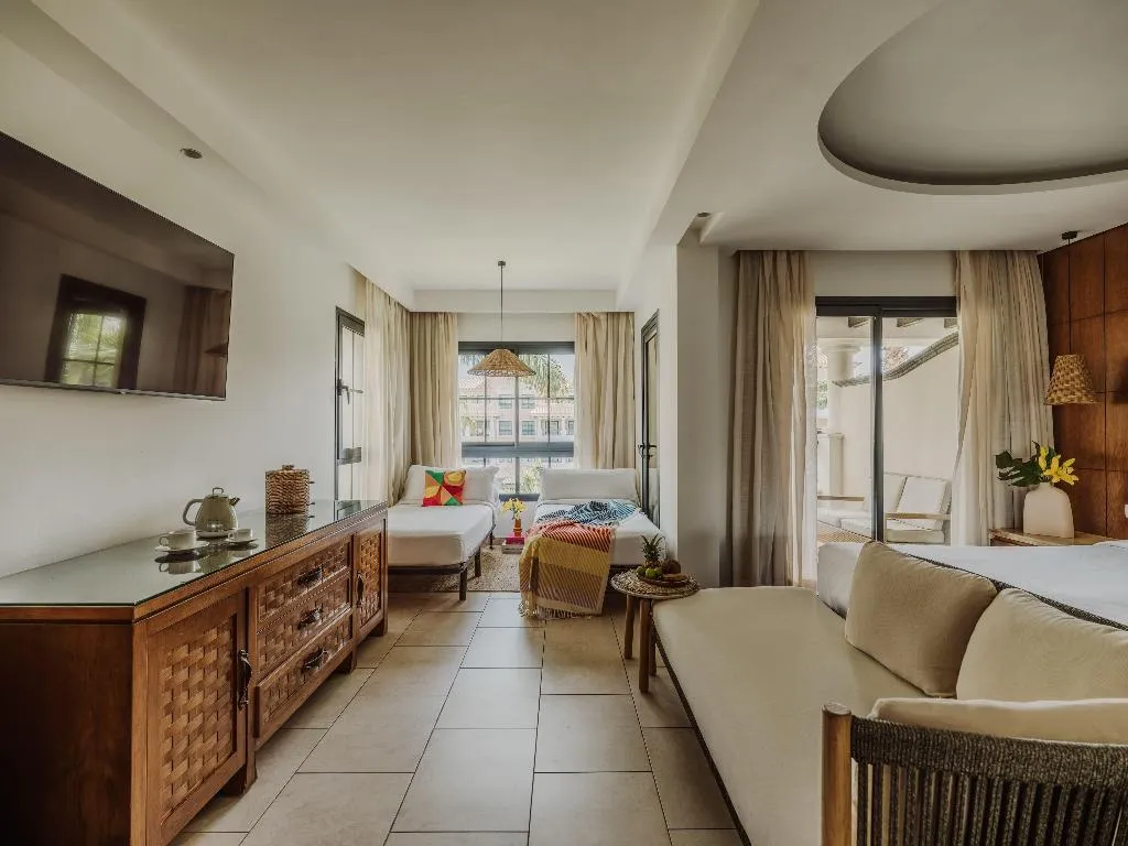 FAMILY ROOM DELUXE Room, Gran Melia Palacio de Isora, Tenerife