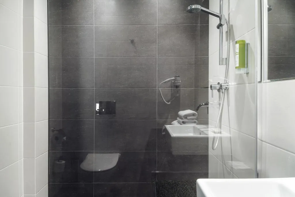 TWIN STANDARD Room, Almond Business&SPA - GRANO HOTEL Gdańsk Riverside, Gdansk