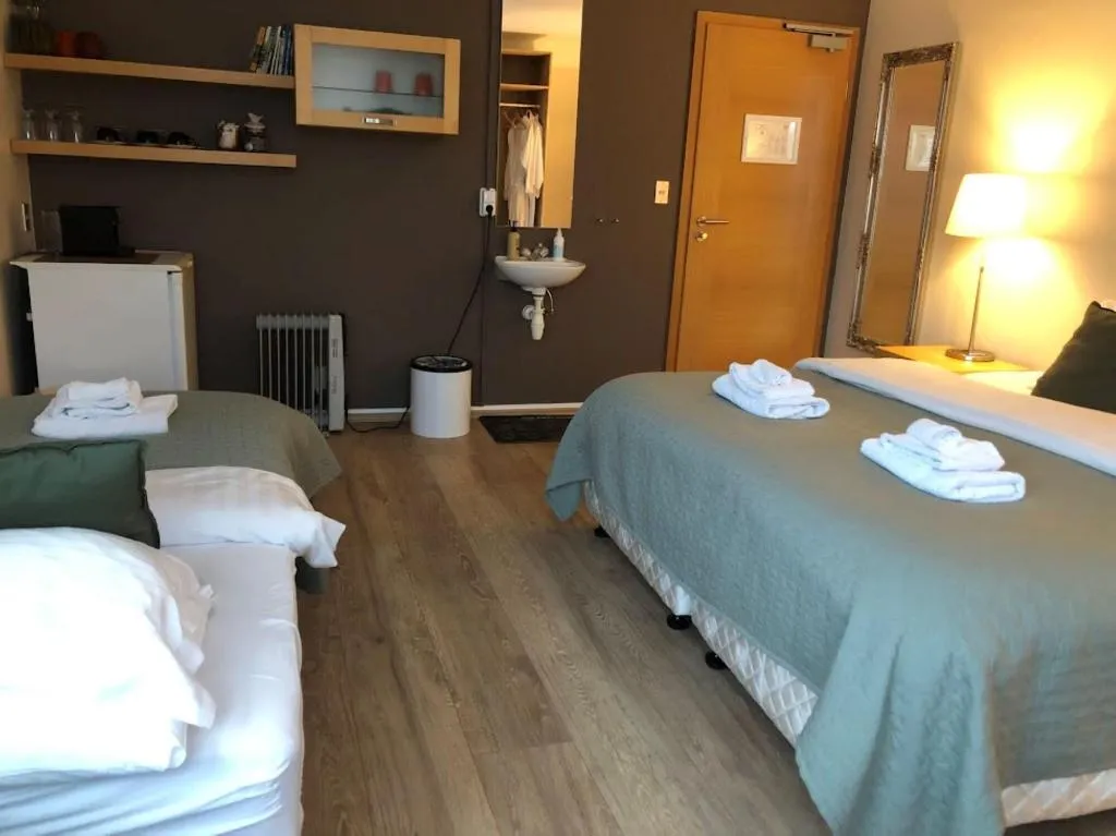 Room, Snorri's Guesthouse, Reykjavik