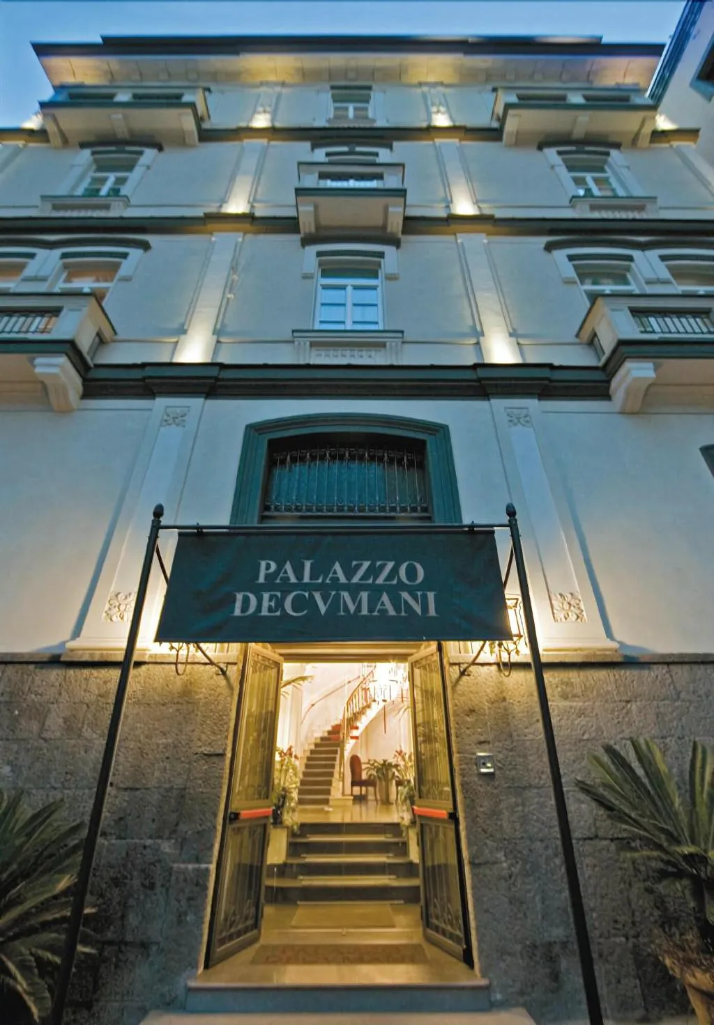 General view, Albergo Palazzo Decumani, Naples