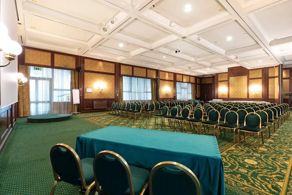 Conferences, Royal Garden Hotel, Milan