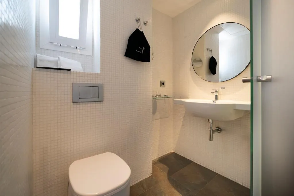 DOUBLE SINGLE USE DELUXE Room, Ocean Drive Ibiza, Ibiza
