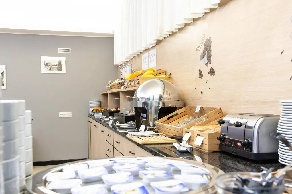 Restaurant, Hotel Berlino Milano, Milan